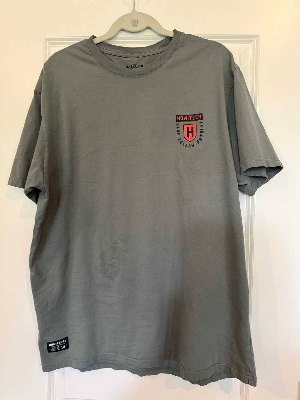 Howitzer Men's Gray Short Sleeve Logo T-Shirt